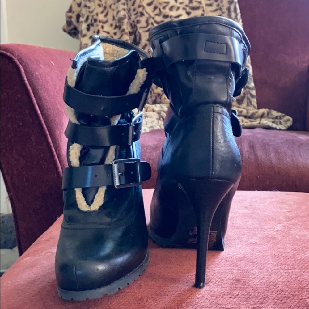 Boots/heels - Picture 5 of 7